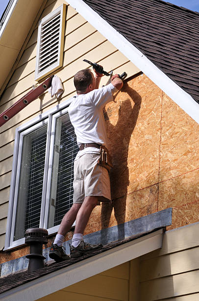 Trusted San Clemente, CA Siding Installation & Repair Experts